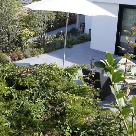 Wellenspiel - Einmalige Atmosphaere Mit Rosengarten * 万根沃格