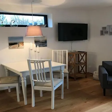 Wellenspiel - Einmalige Atmosphaere Mit Rosengarten Apartmán