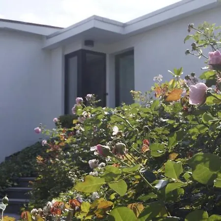 Apartmán Wellenspiel - Einmalige Atmosphaere Mit Rosengarten Wangerooge