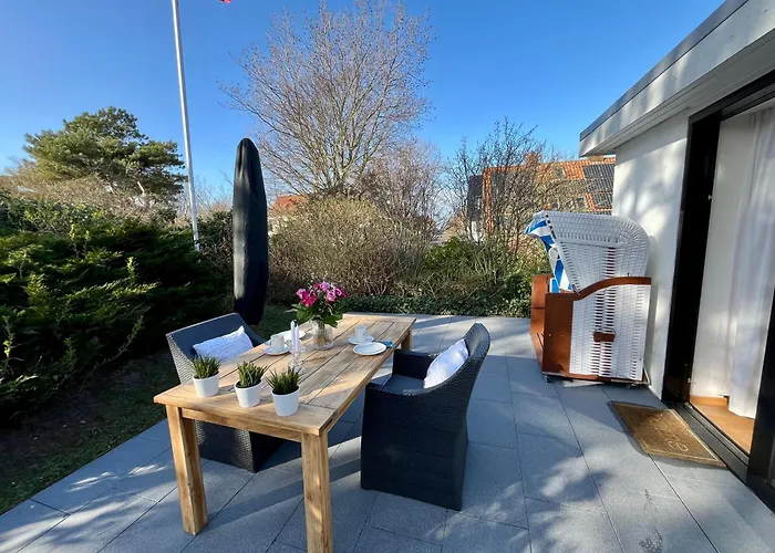 Wellenspiel - Einmalige Atmosphäre Mit Rosengarten Apartment Wangerooge